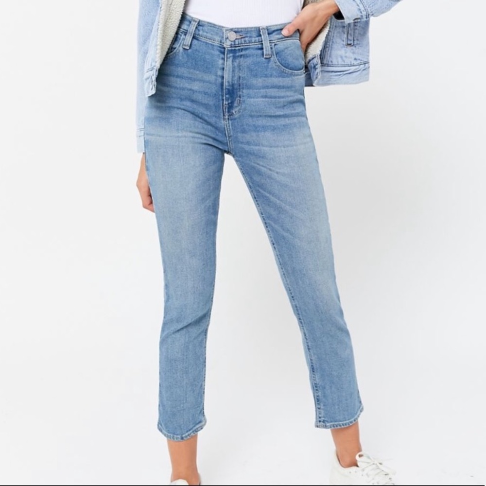 BDG Girlfriend High Rise Cropped Jeans